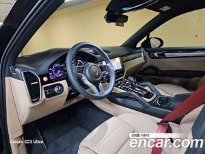 Porsche Cayenne 3.0 платина Edition 2023 года из Южной Кореи