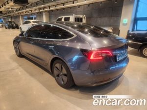 Tesla Model 3 Standard RANGE Plus 2020 года из Южной Кореи