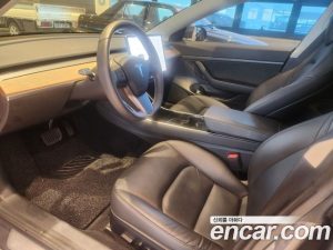 Tesla Model 3 Standard RANGE Plus 2020 года из Южной Кореи