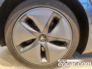 Tesla Model 3 Standard RANGE Plus 2020 года из Южной Кореи