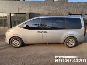 Hyundai Staria 2WD Camper 2022 года из Южной Кореи