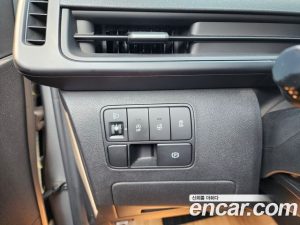 Hyundai Staria 2WD Camper 2022 года из Южной Кореи