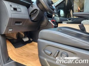 Hyundai Staria 2WD Camper 2022 года из Южной Кореи
