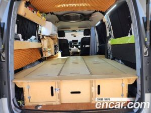 Hyundai Staria 2WD Camper 2022 года из Южной Кореи