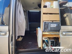 Hyundai Staria 2WD Camper 2022 года из Южной Кореи