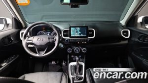 Hyundai Venue 1.6 Flux 2020 года из Южной Кореи