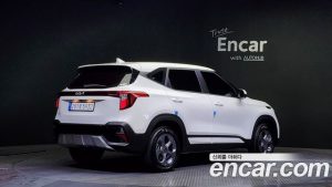 Kia Seltos Бензин 1.6 Turbo 2WD 2023 года из Южной Кореи