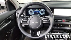 Kia Seltos Бензин 1.6 Turbo 2WD 2023 года из Южной Кореи