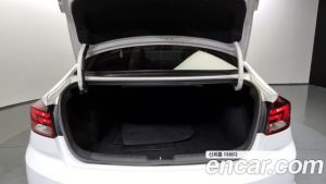 Hyundai AVANTE 1.6 2020 года из Южной Кореи