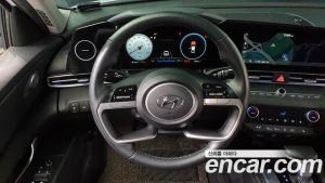 Hyundai AVANTE 1.6 2021 года из Южной Кореи