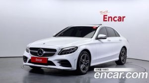 Mercedes-Benz C-Class C200 AMG Line 2021 года из Южной Кореи
