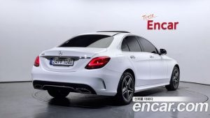 Mercedes-Benz C-Class C200 AMG Line 2021 года из Южной Кореи