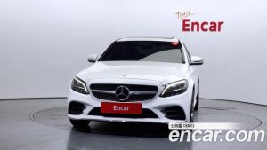 Mercedes-Benz C-Class C200 AMG Line 2021 года из Южной Кореи