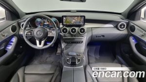 Mercedes-Benz C-Class C200 AMG Line 2021 года из Южной Кореи