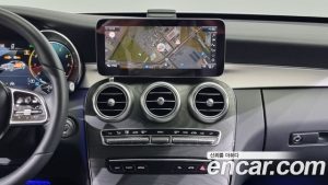 Mercedes-Benz C-Class C200 AMG Line 2021 года из Южной Кореи