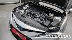 Toyota Camry 2.5 LE HYBRID 2022 года из Южной Кореи