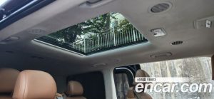 Hyundai Staria 4WD Lounge 9-Seater 2022 года из Южной Кореи