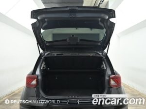 Hyundai Venue 1.6 Flux 2020 года из Южной Кореи