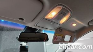 Kia Niro 1.6 HEV 2020 года из Южной Кореи