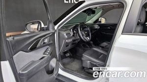 ChevroletGMDaewoo Trailblazer 1.3 Turbo 2WD 2022 года из Южной Кореи