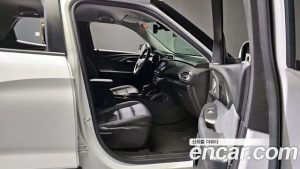 ChevroletGMDaewoo Trailblazer 1.3 Turbo 2WD 2022 года из Южной Кореи