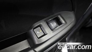 ChevroletGMDaewoo Trailblazer 1.3 Turbo 2WD 2022 года из Южной Кореи
