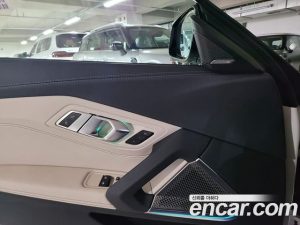 BMW Z4 M40i 2023 года из Южной Кореи