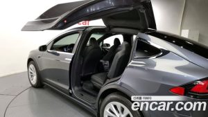 Tesla Model X LONG RANGE 2020 года из Южной Кореи