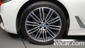 BMW 5-Series 530i xDrive M Sport Plus 2020 года из Южной Кореи