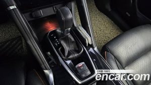 Renault-KoreaSamsung QM6 2.0 GDe Premiere 2WD 2020 года из Южной Кореи