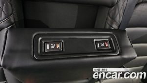 Renault-KoreaSamsung QM6 2.0 GDe Premiere 2WD 2020 года из Южной Кореи