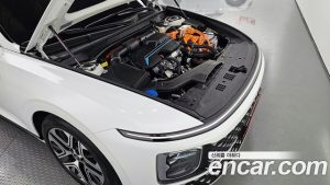 Hyundai Grandeur Exclusive 2023 года из Южной Кореи
