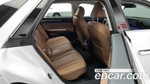 Hyundai Grandeur Exclusive 2023 года из Южной Кореи