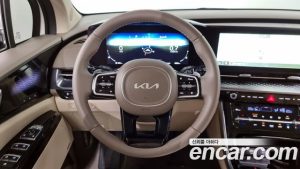 Kia Carnival 7-Seater HI-Limousine 2023 года из Южной Кореи