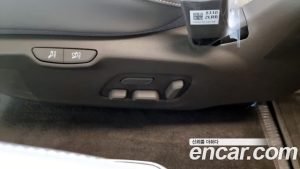 Kia Carnival 7-Seater HI-Limousine 2023 года из Южной Кореи