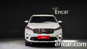 Kia Sorento Дизель 2.2 2WD 2020 года из Южной Кореи