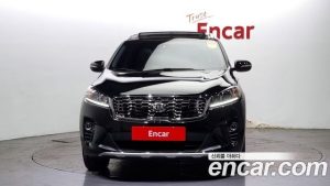 Kia Sorento Дизель 2.0 2WD 2020 года из Южной Кореи
