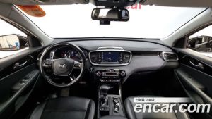 Kia Sorento Дизель 2.0 2WD 2020 года из Южной Кореи