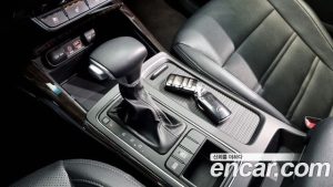 Kia Sorento Дизель 2.0 2WD 2020 года из Южной Кореи