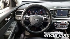 Kia Sorento Дизель 2.0 2WD 2020 года из Южной Кореи