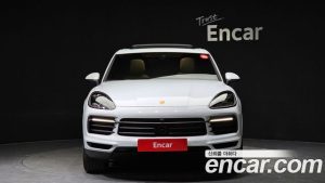 Porsche Cayenne 3.0 E-하이브리드 платина Edition 2023 года из Южной Кореи