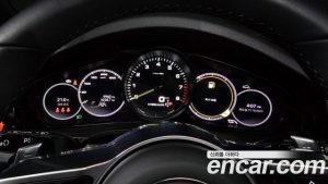 Porsche Cayenne 3.0 E-하이브리드 платина Edition 2023 года из Южной Кореи