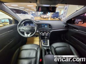 Hyundai AVANTE 1.6 2020 года из Южной Кореи