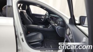 Mercedes-Benz E-Class E53 AMG 4MATIC+ 2021 года из Южной Кореи