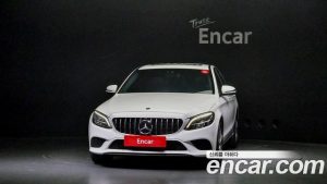 Mercedes-Benz C-Class C200 Avantgarde 2020 года из Южной Кореи