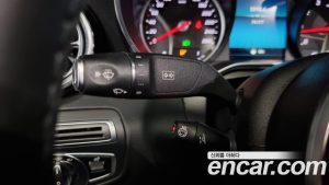 Mercedes-Benz C-Class C200 Avantgarde 2020 года из Южной Кореи