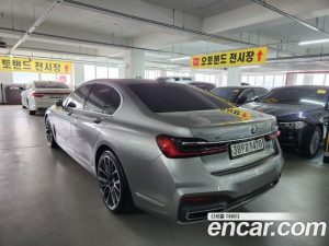 BMW 7-Series 730d xDrive M Sport 2020 года из Южной Кореи