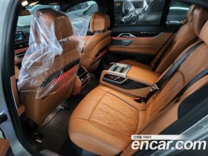BMW 7-Series 730d xDrive M Sport 2020 года из Южной Кореи