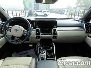 Kia Sorento HEV 1.6 2WD 2021 года из Южной Кореи