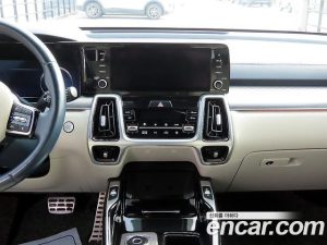 Kia Sorento HEV 1.6 2WD 2021 года из Южной Кореи